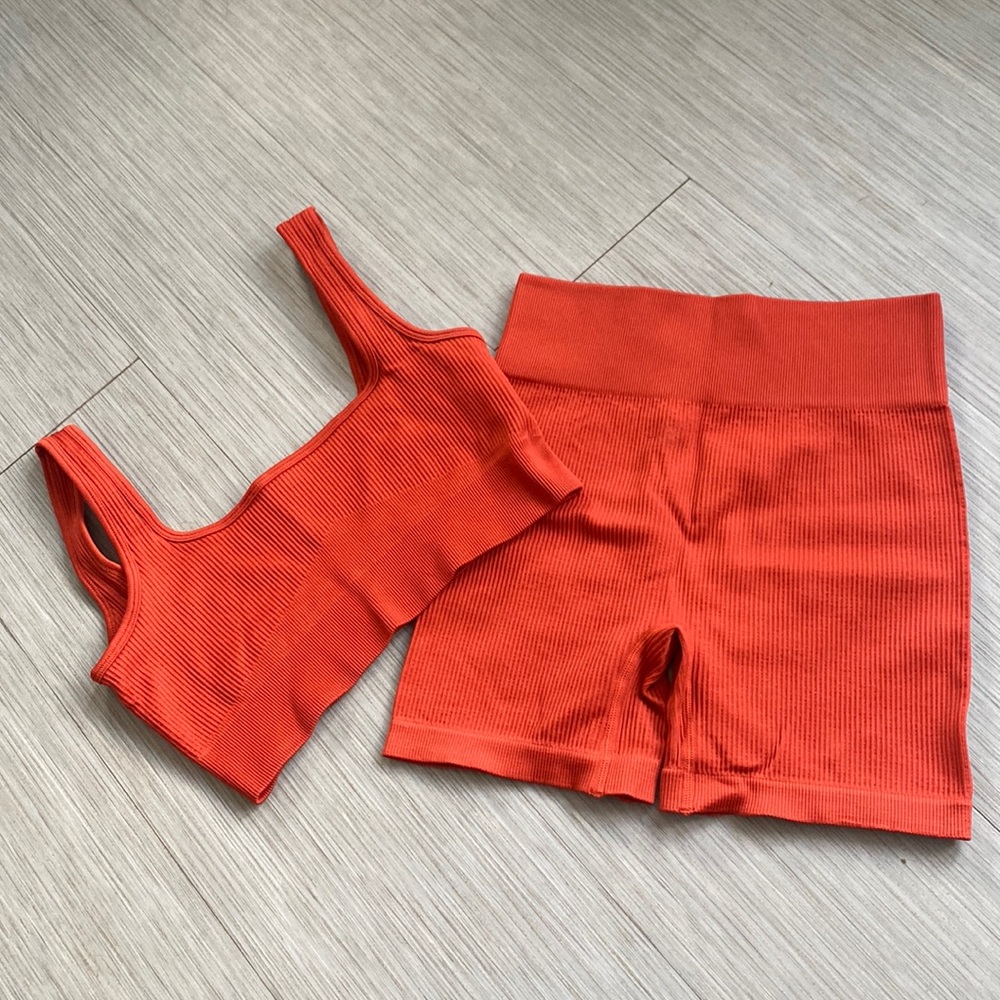 Sunset orange workout set